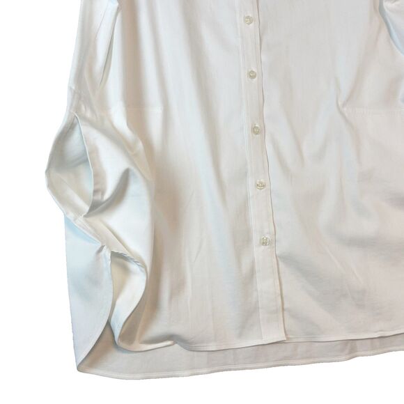 Chicos Non-Iron Top Womens Sz 4 (20) White Button Up Pockets Cuffed Classic - Picture 2 of 7